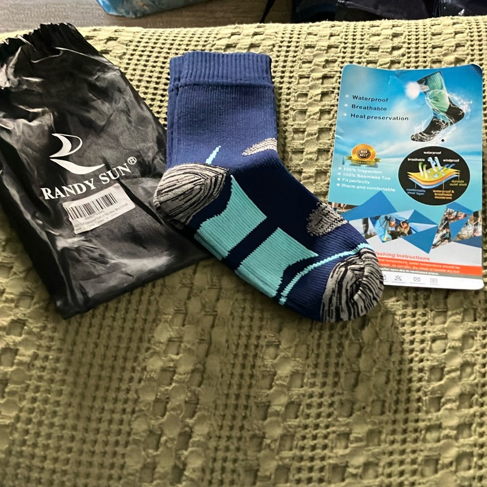 NWT Waterproof Hicking Socks